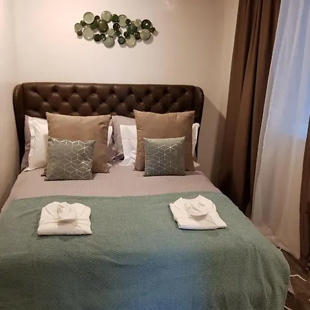Rotana Garden House With Private Pool - Swiss