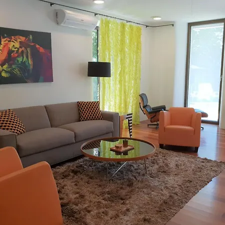 Rotana Garden House With Private Pool - Swiss Villa Montreux